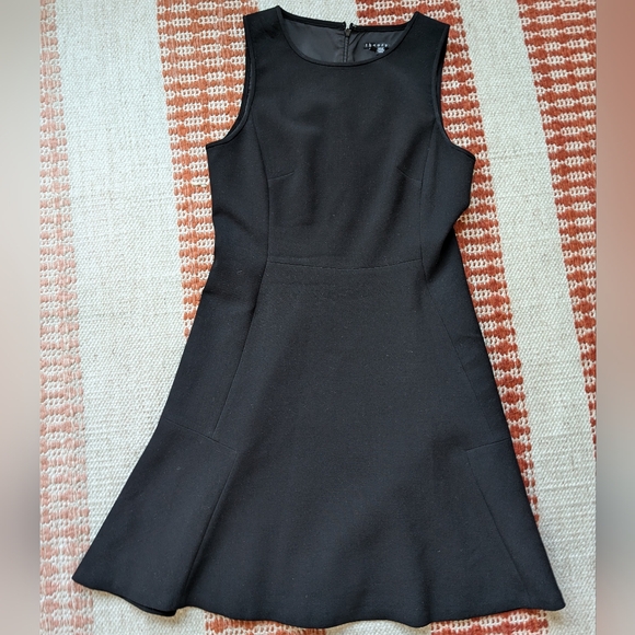 Theory Dresses & Skirts - Theory Wool Fit-and-Flare Black Sleeveless Dress 6, Professional Business Career